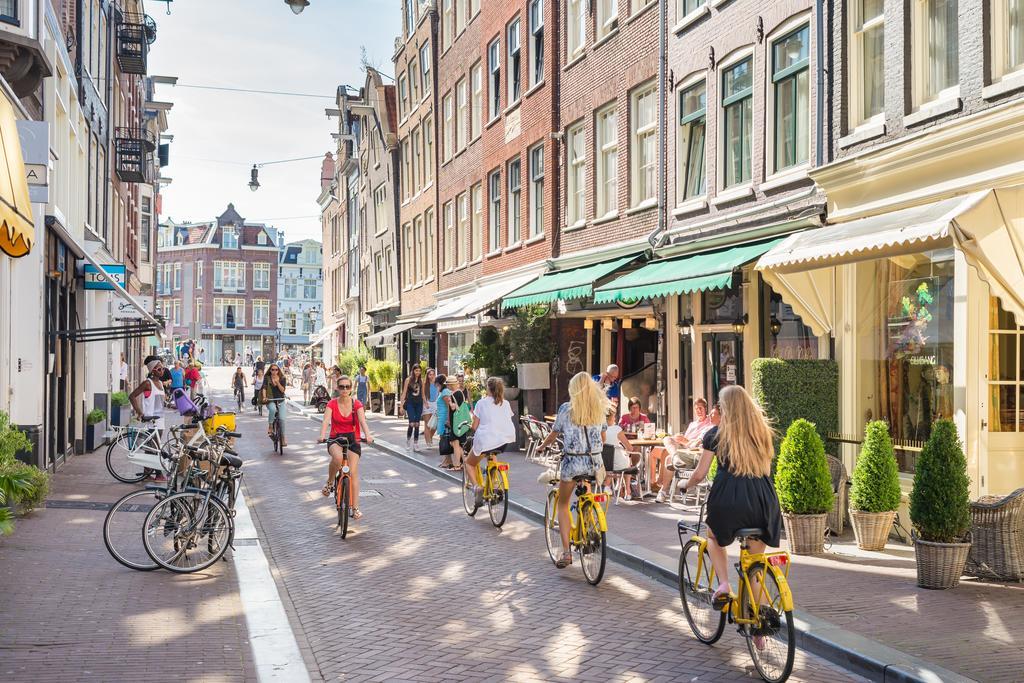 Houseboat Studio With Canalview And Free Bikes Amsterdam Værelse billede
